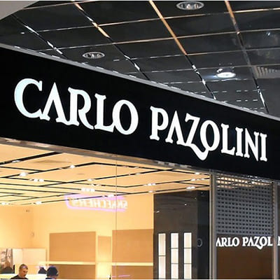 Вывеска для бутика одежды