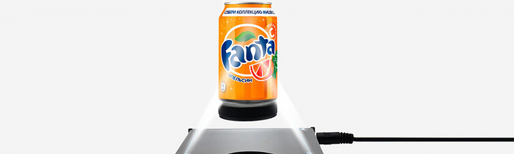Настольный левитрон заставляет парить в воздухе баночку Fanta