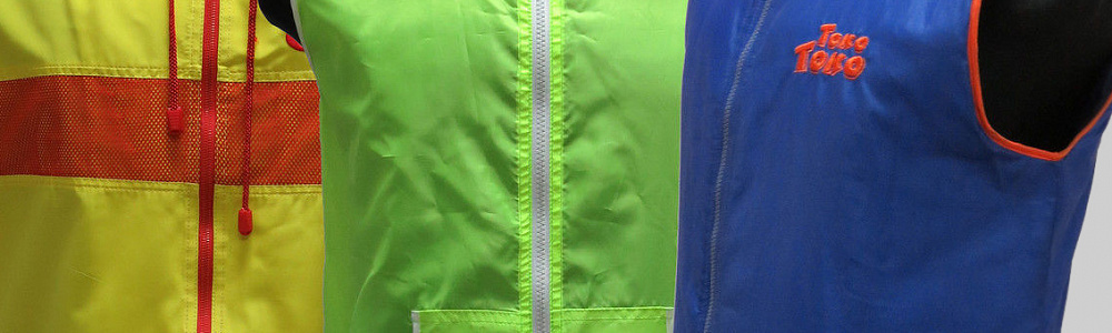 Далеко не полный ассортимент цветов промо-ветровок с вашим логотипом